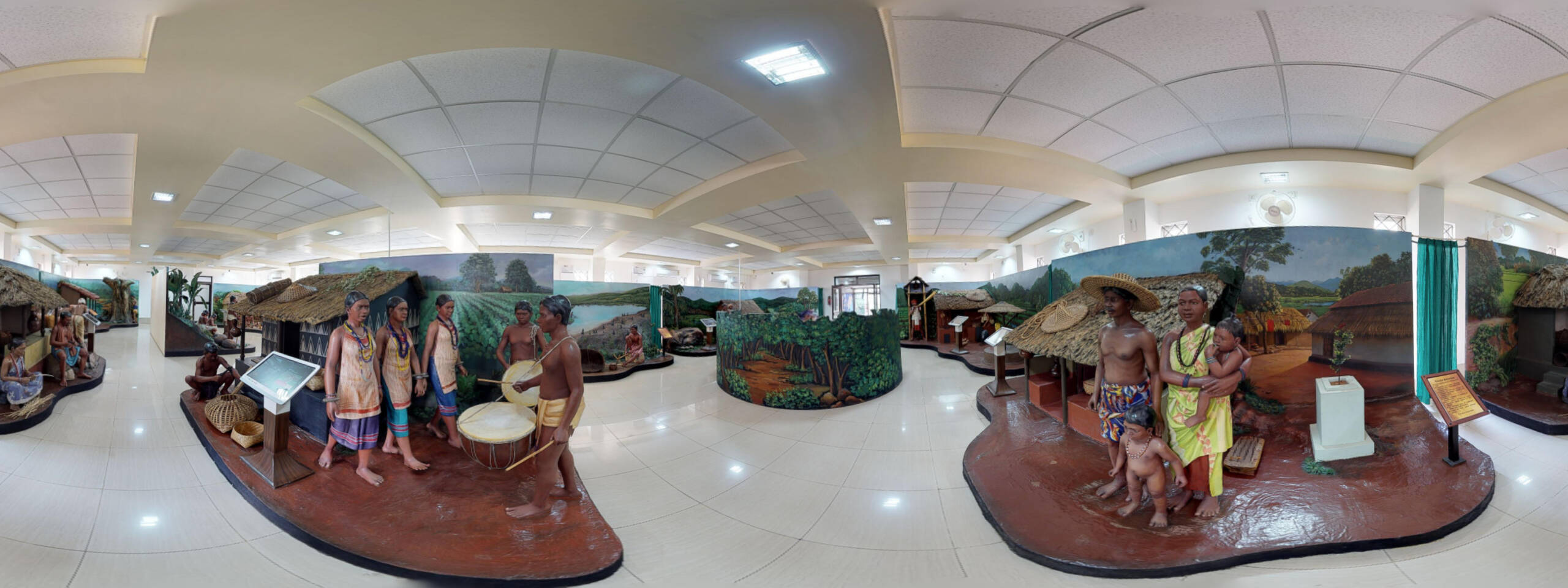 360 degree view of PVTG gallery of Odisha State Tribal Museum